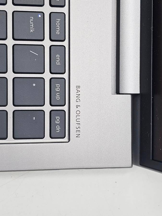 Hp Firefly Zbook 16 i7 13th gen