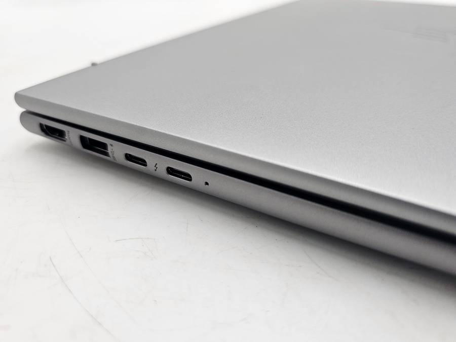 Hp Firefly Zbook 16 i7 13th gen