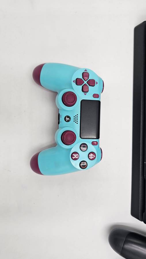 Playstation 4 PRO v2 EDITION 1TB(CUH-7216B)