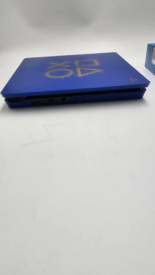 Playstation 4 slim 500GB combo
