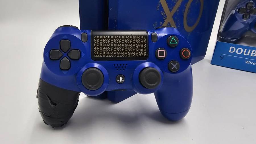 Playstation 4 slim 500GB combo