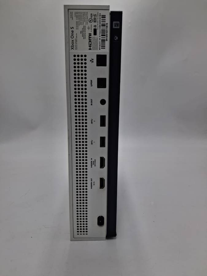  Xbox One S 500GB  Great Condition | Ready to Play 
