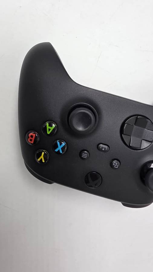 Xbox Series X|S Wireless Controller  Black | Mania Approved