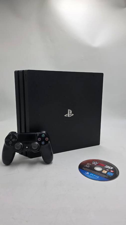 PlayStation 4 Pro V1 1TB  4K Gaming