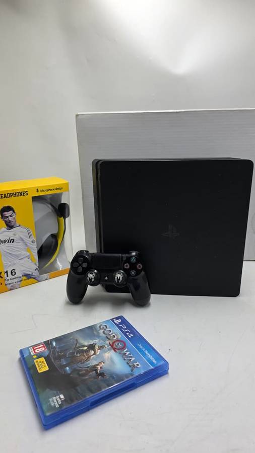 Sony PlayStation 4 Slim 1TB Console Bundle