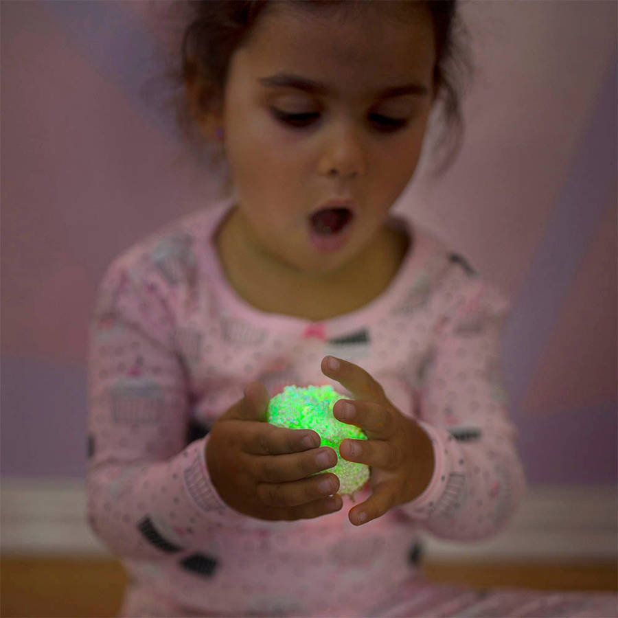 Educational Insights - Playfoam Glow In The Dark 8-Pack
