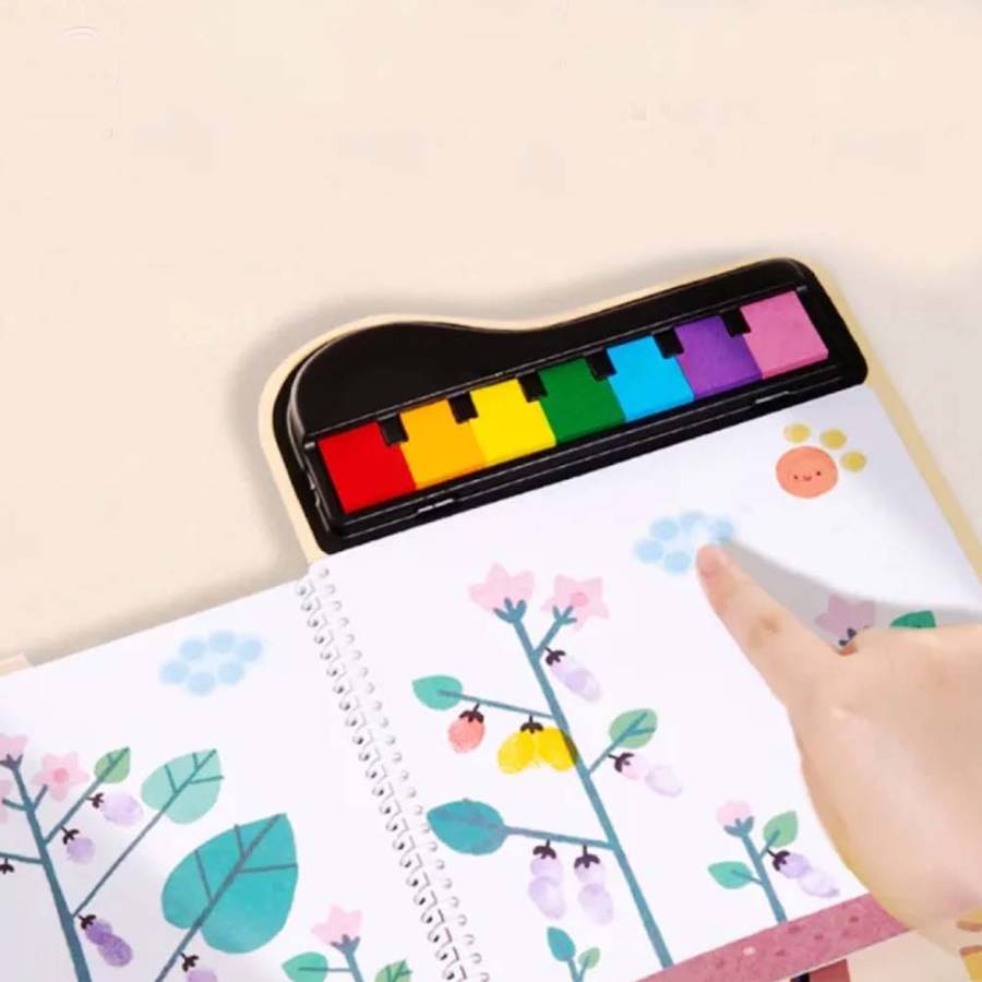 Jar Meló - Finger Painting - A Lively Forest