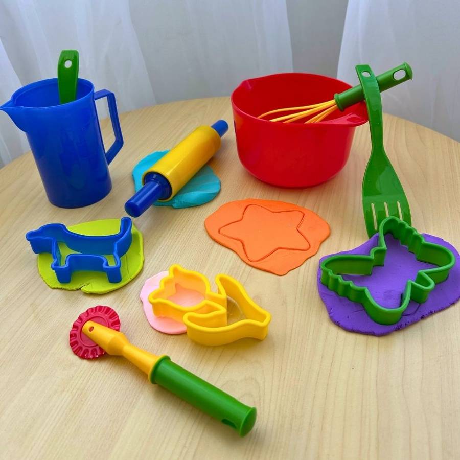 Greenbean - Baking & Cookie Cutter Set 15pcs