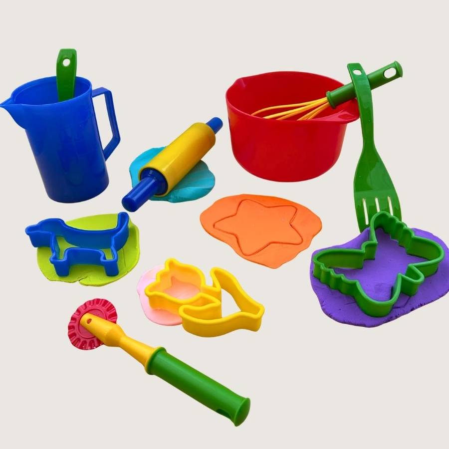 Greenbean - Baking & Cookie Cutter Set 15pcs