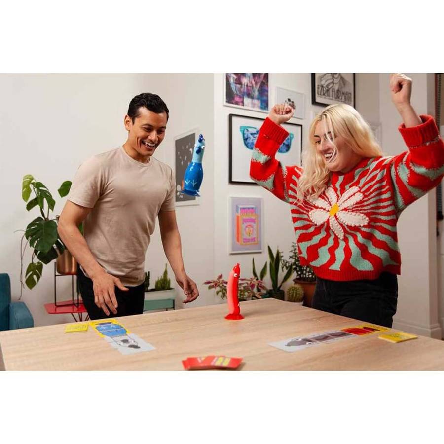 Big Potato Games - Chicken Vs. Hot Dog - Party Game - 2+ Players
