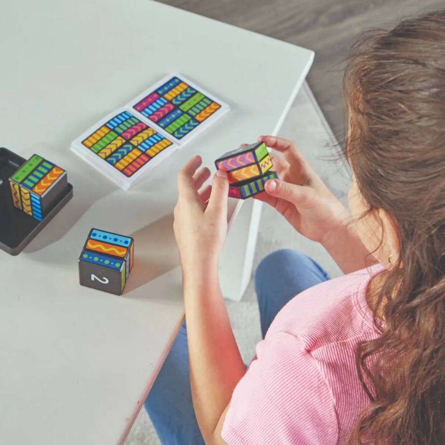 Learning Resources - Brainometry Cubed Shape & Fidget Kids Travel Puzzle Game