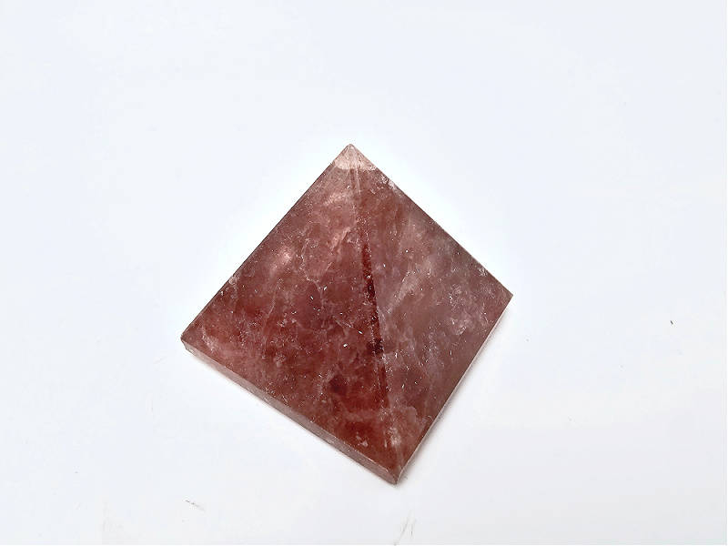 Strawberry Quartz Pyramid (3cm)