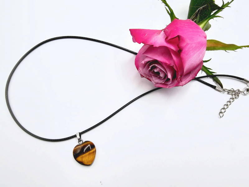Tigers Eye Heart Necklace (1.5cm)
