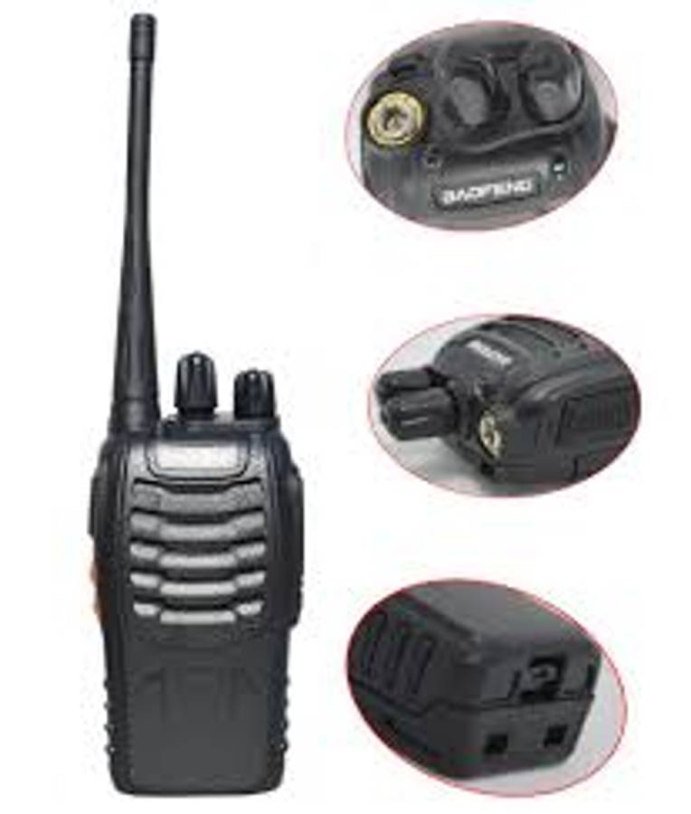 Walkie Talkie Pair Two-Way Radio with Earphone 400-470MHz