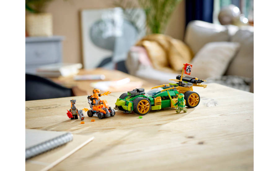 LEGO Ninjago Lloyd's Race Car EVO
