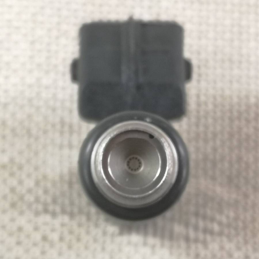 NEW FUEL INJECTOR IWP189 28040161A For Shower Style Ducati 848 1098 1198