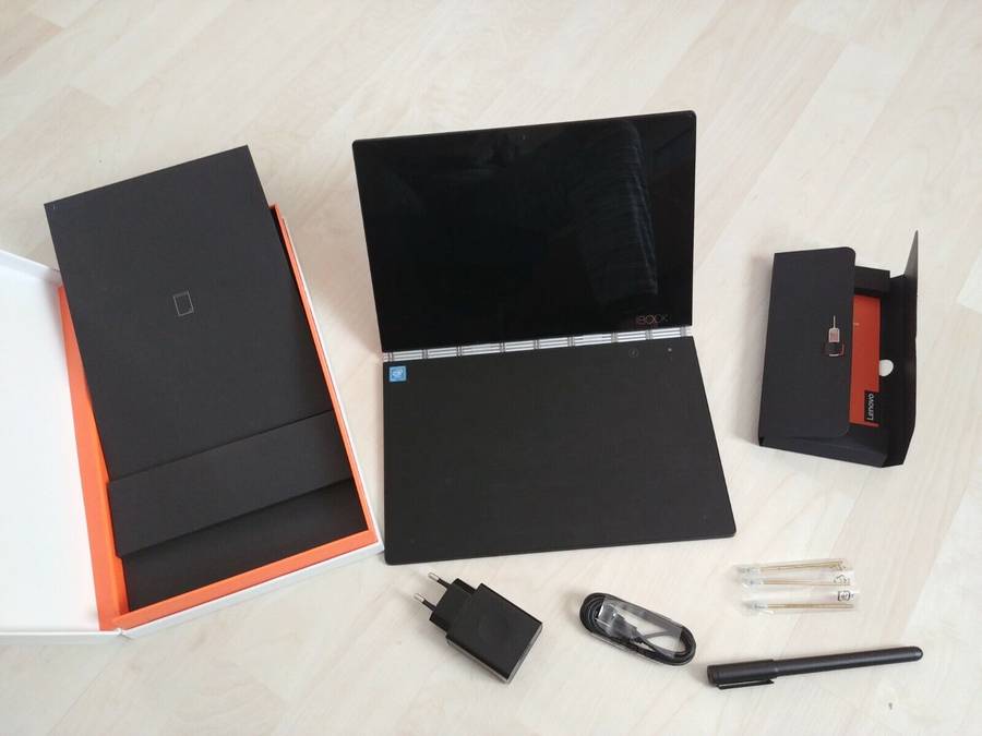 Lenovo YOGA Book YB1-X91L  4GB RAM 64GB - NO RESERVE