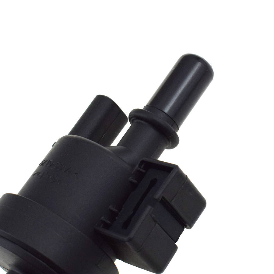 F0R00kA54 F01R00Q032 Activated Carbon Tank Solenoid Valve For Chery Tiggo 4 New
