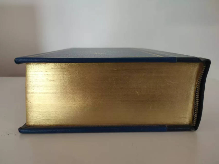 THE COMPLETE WORKS OF WILLIAM SHAKESPEARE