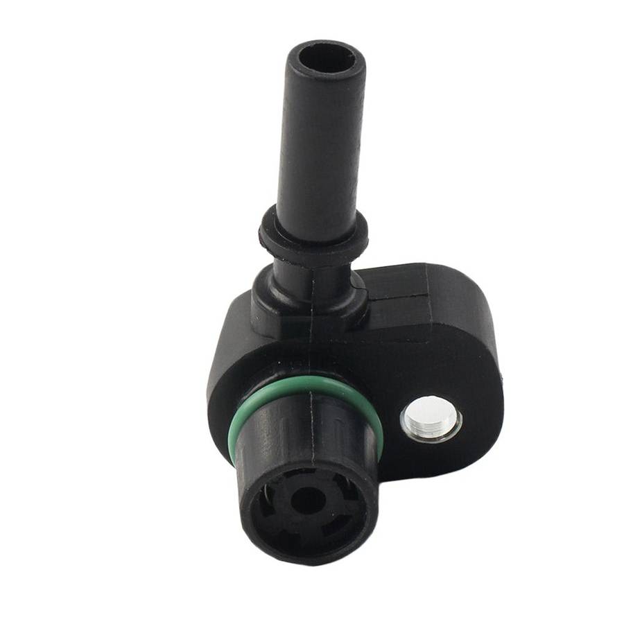 LR082226 Brake Vacuum Pump Connector For Jaguar XF XFR XFR S XE F Pace