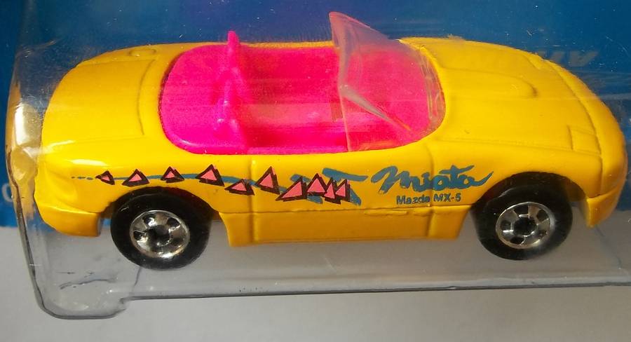 1990 Hot Wheels Mazda MX 5 Miata Like Matchbox 1:64 HOTWHEELS VINTAGE SEALED MODEL