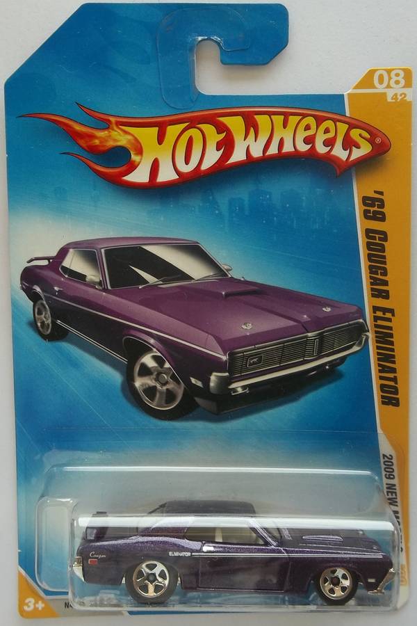 Hot Wheels Muscle Mania 1969 Cougar Eliminator Purple 2009 HOTWHEELS Matchbox Boxed Model Car