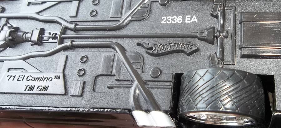 Hot Wheels 1/43 LARGER Scale Chevrolet El Camino Bakkie RUBBER TYRES + TREAD Detailed Hotwheels