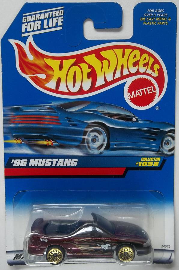Hot Wheels Ford Mustang Convertible 1996 ( Matchbox Scale ) HOTWHEELS Model Car