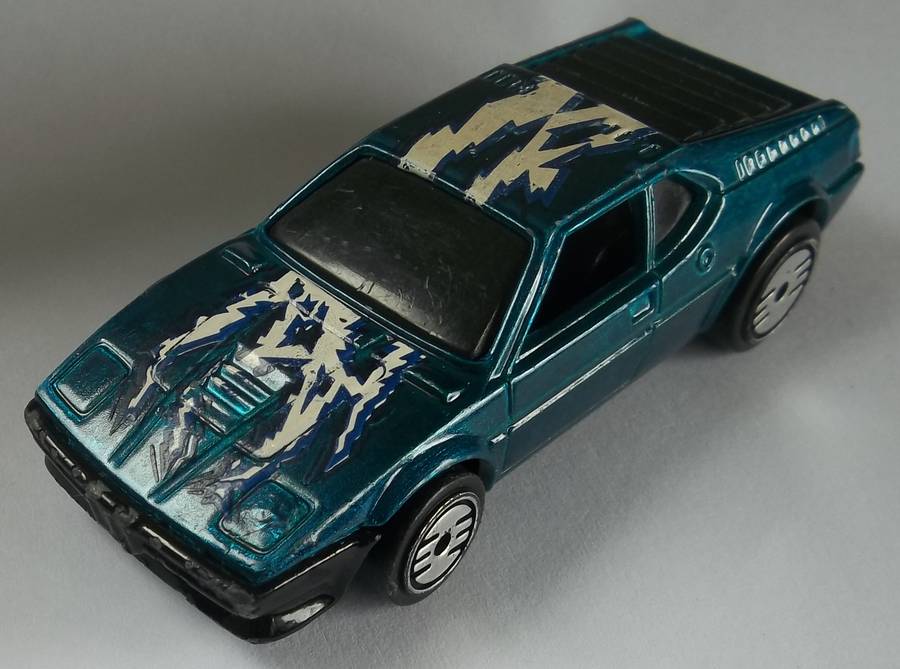 Hot Wheels Wind Splitter BMW M1 Matchbox Scale Model Car Made in 1981 Vinage Model HOTWHEELS