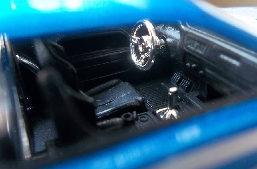 Hot Wheels 1/43 LARGER Scale Challenger Concept RUBBER TYRES Detail Interior Hotwheels MATCHBOX