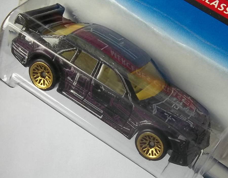 Hot Wheels X-RAY CRUISERS Mercedes C Class 1998 HOTWHEELS Matchbox Boxed Model Car