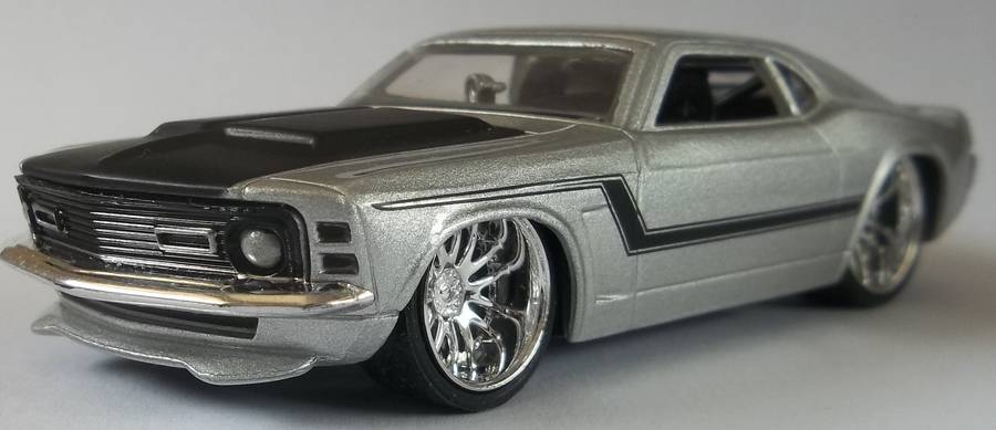 Hot Wheels 1/43 LARGER Scale 1970 Ford Mustang RUBBER TYRE Detailed Hotwheels MATCHBOX