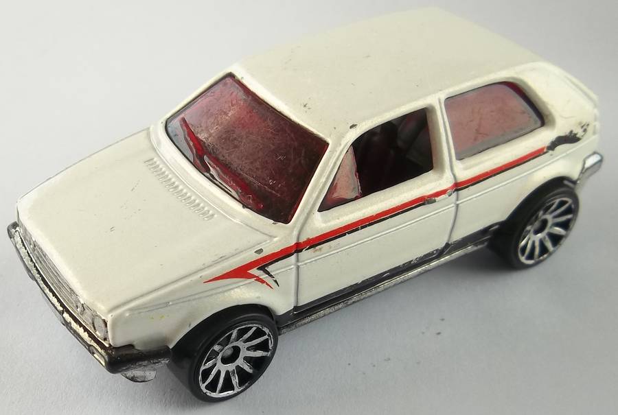 Hot Wheels Volkswagen Golf GTi HOTWHEELS Like Matchbox scale Post 2010 White