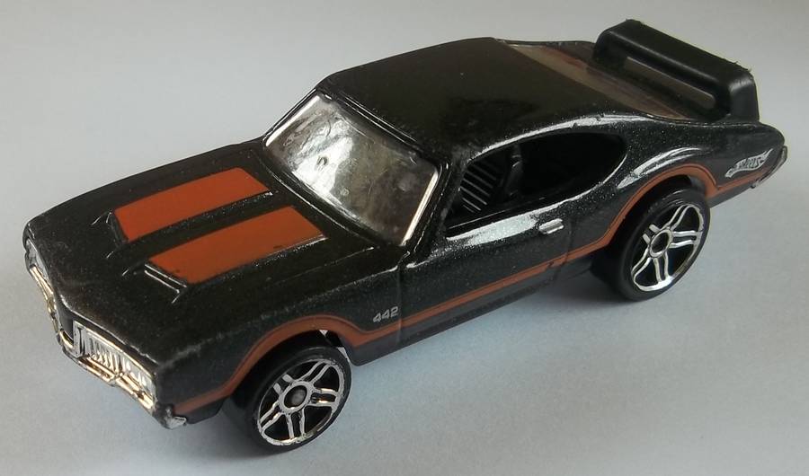 Hot Wheels Collection of 10 Cars MUSCLE CARS Similar scale Matchbox HOTWHEELS