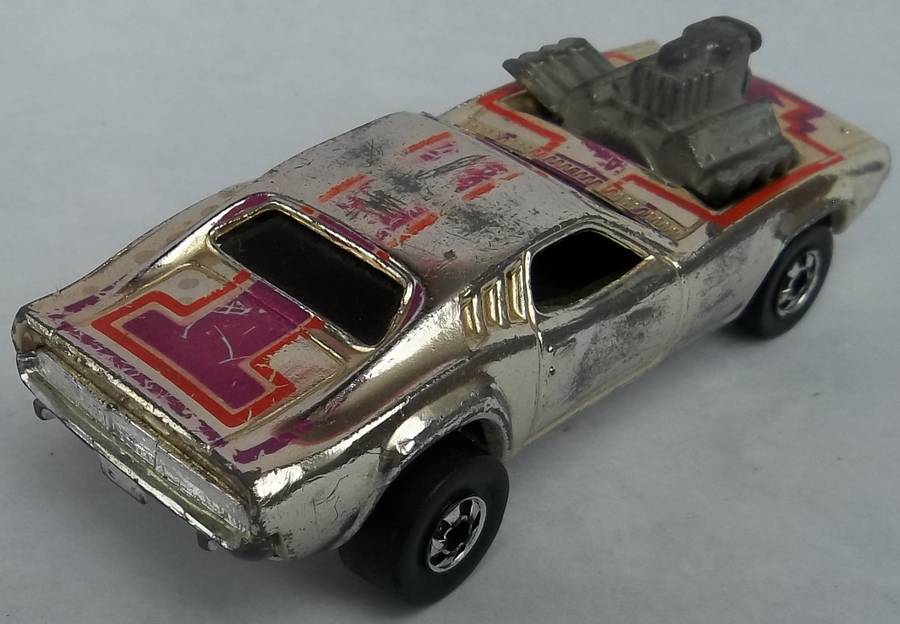 Hot Wheels Dodge Made in the 1970's Vintage Model Similar scale to Matchbox HOTWHEELS
