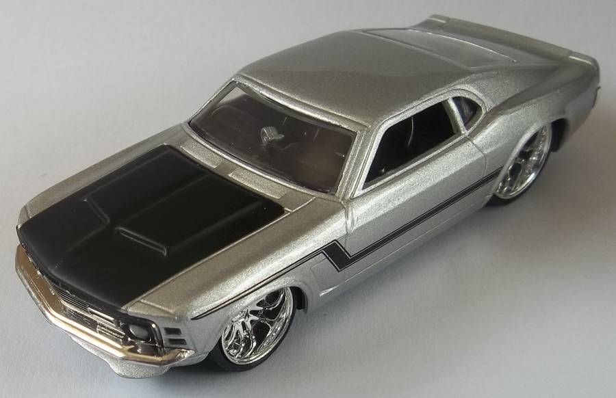 Hot Wheels 1/43 LARGER Scale 1970 Ford Mustang RUBBER TYRE Detailed Hotwheels MATCHBOX