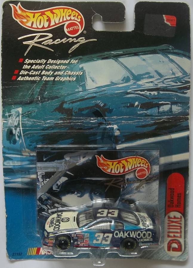 Hot Wheels DELUXE Racing Chevrolet Monte Carlo NASCAR HOTWHEELS MATCHBOX SCALE