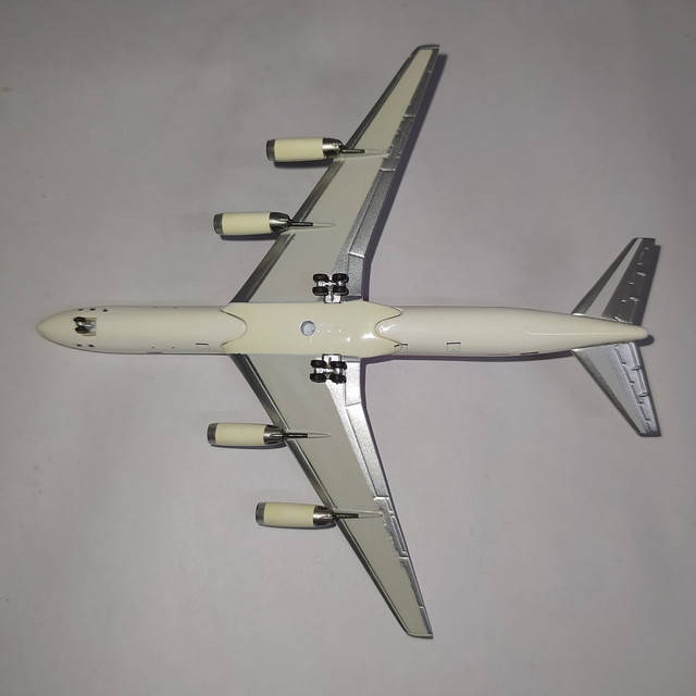1:400 Scale, Hawaiian Air DC-8 McDonnel Douglas, Diecast Display Model.
