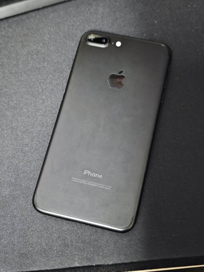 iPhone 7 Plus Black 128GB - REFERBISHED