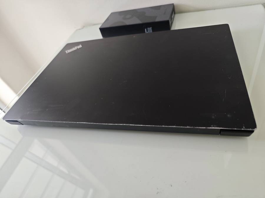 Lenovo E15 10th Gen i7/ 8GB RAM/ 256GB NVMe SSD