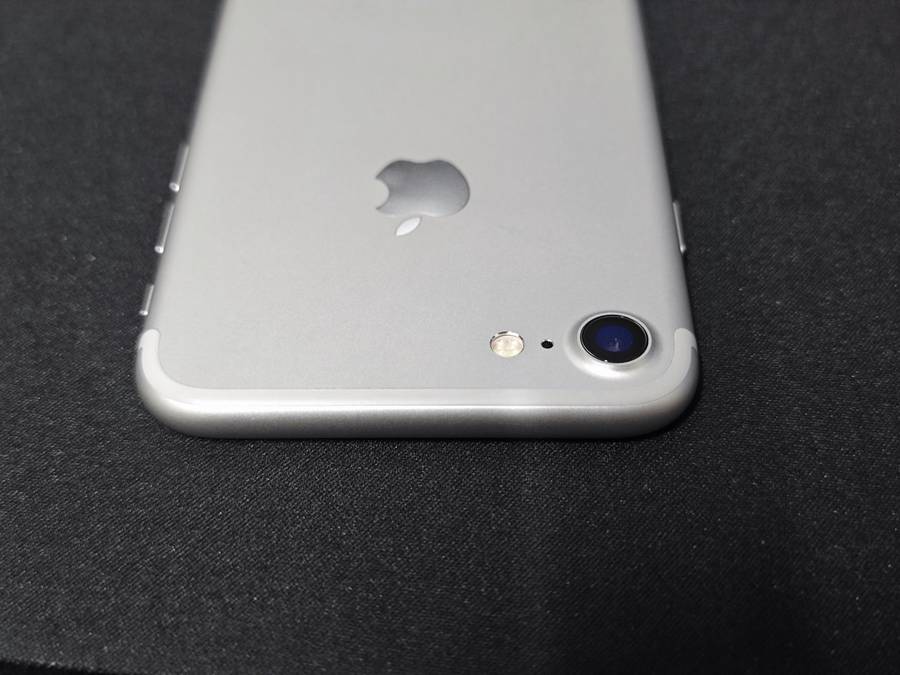 iPhone 7 128GB Silver - REFURBISHED