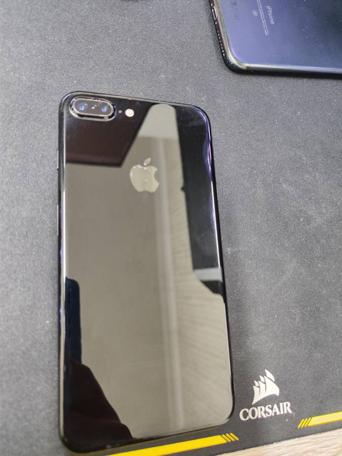 iPhone 7 Plus Jet Black 128GB - REFERBISHED