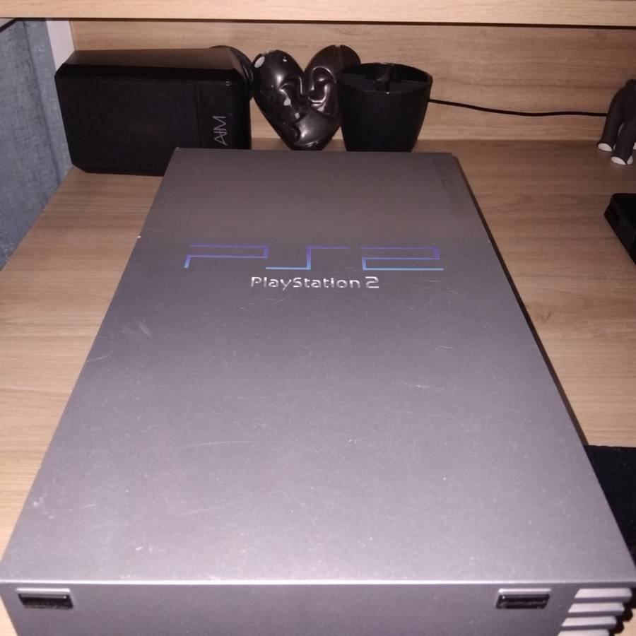 PS2 Console Bundle