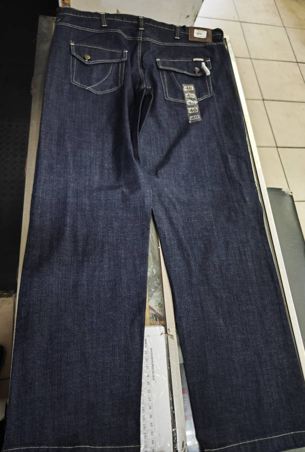 VENTINI INDIGO DENIM JEANS SIZE 40