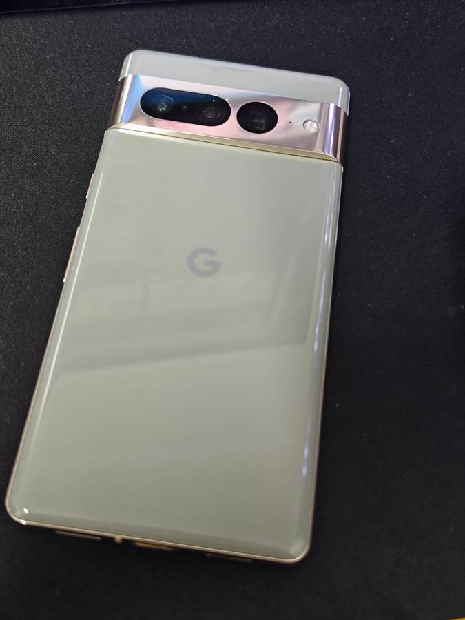 Google Pixel 7 Pro 128GB Dual Sim Hazel - Refurbished