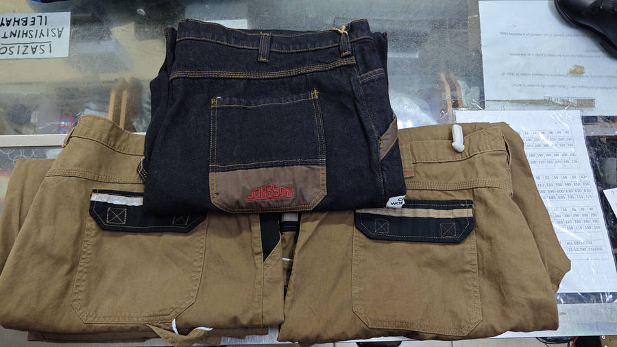 Lot of 3 Jonsson cargo pants size 48