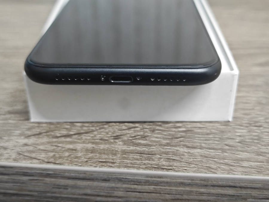 iPhone XR 128GB Black