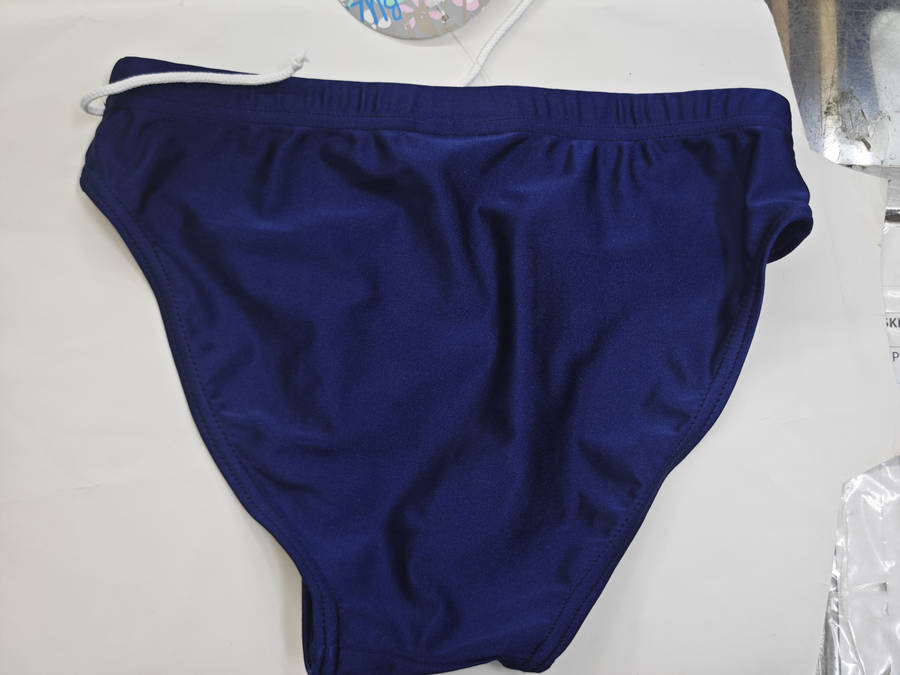 BOYS SWIMMING SPEEDOS NAVY