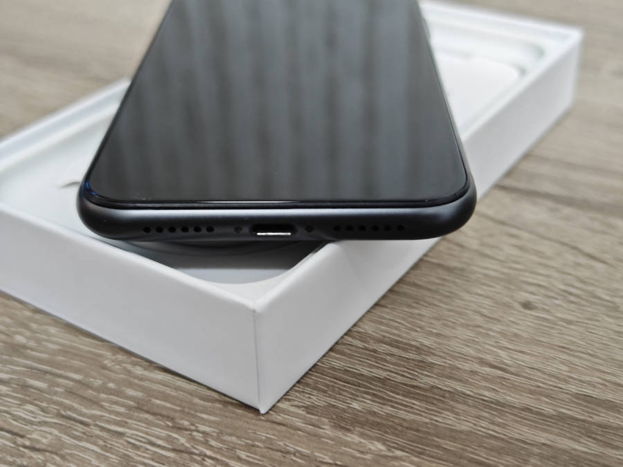 iPhone 11 64GB Black
