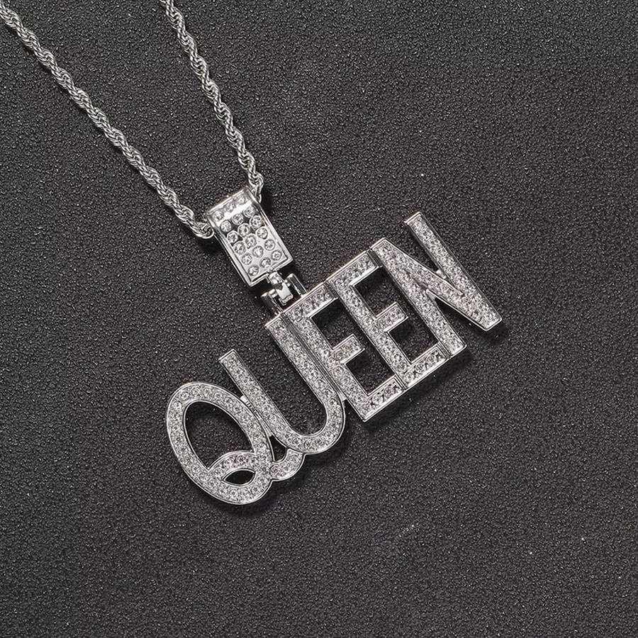 Hip Hop Iced Encrusted Queen Pendant and 20inch Rope Chain Product (Silver)